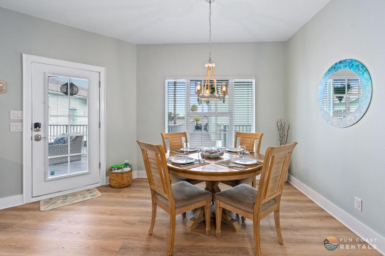 On Flagler Avenue! Dog Friendly With Balcony And Parking Walk To The Beach! نيو سميرنا بيتش المظهر الخارجي الصورة